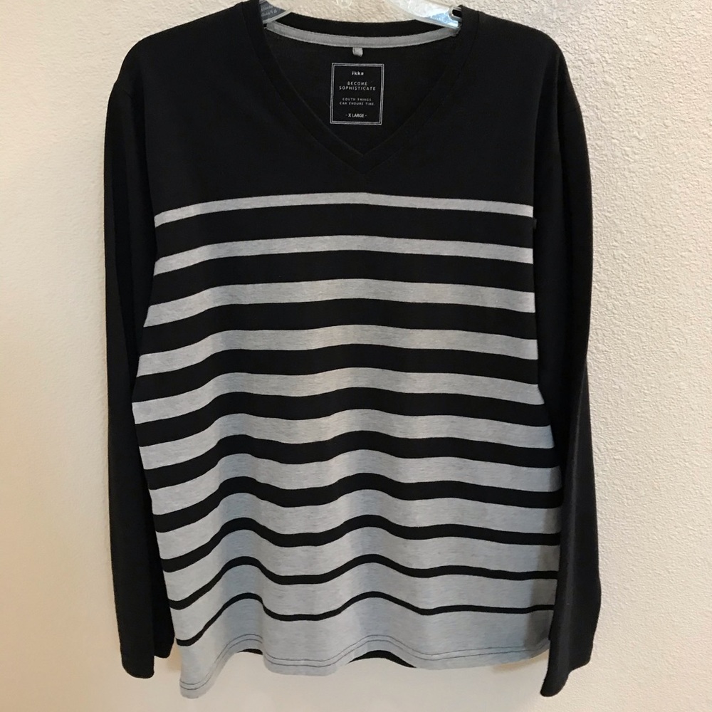 Ikka sweater